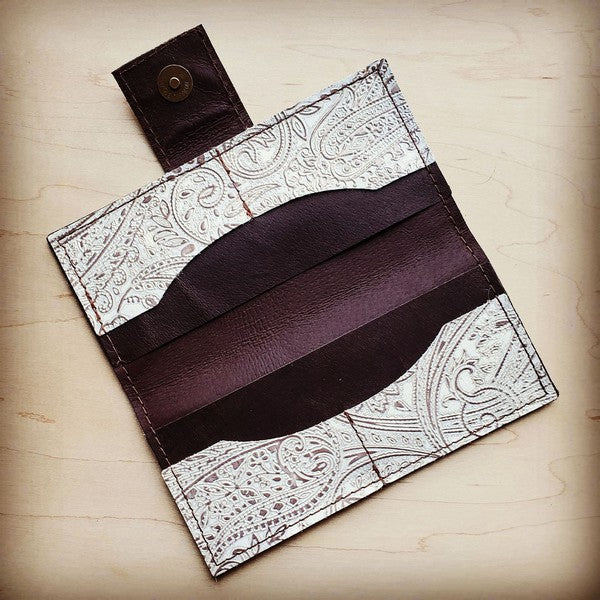 Embossed Leather Wallet in Oyster Paisley w/ Snap