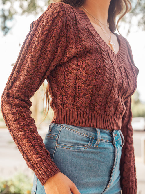 "KELLY" CROPPED SWEATER TOP