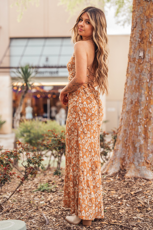 "NICOLE" FLORAL KNOTTED BUST LACE UP MIDI DRESS
